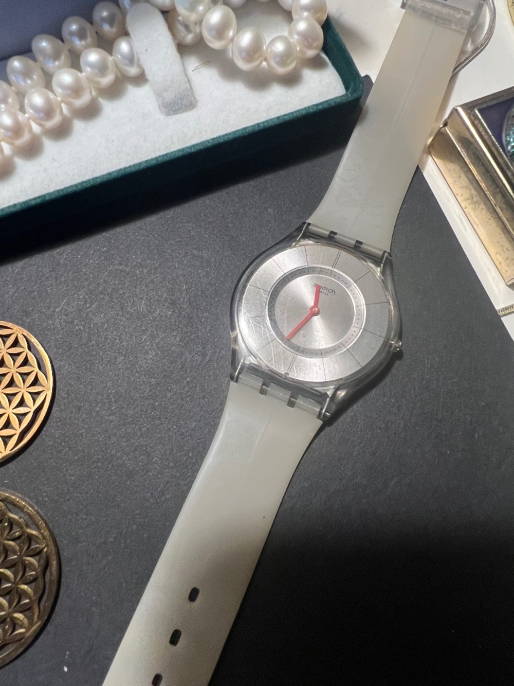 Swatch skin watch
